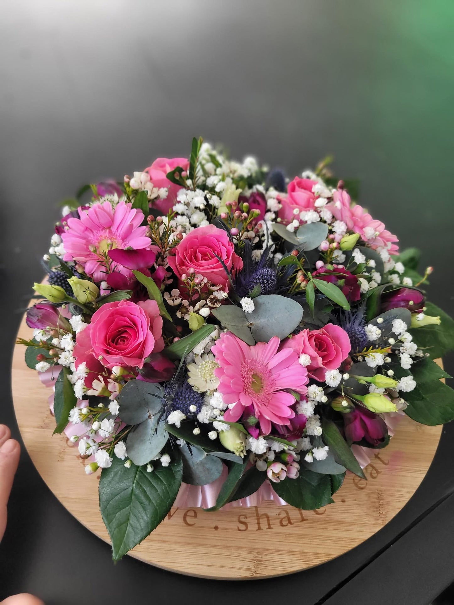 Loose Posy 10”