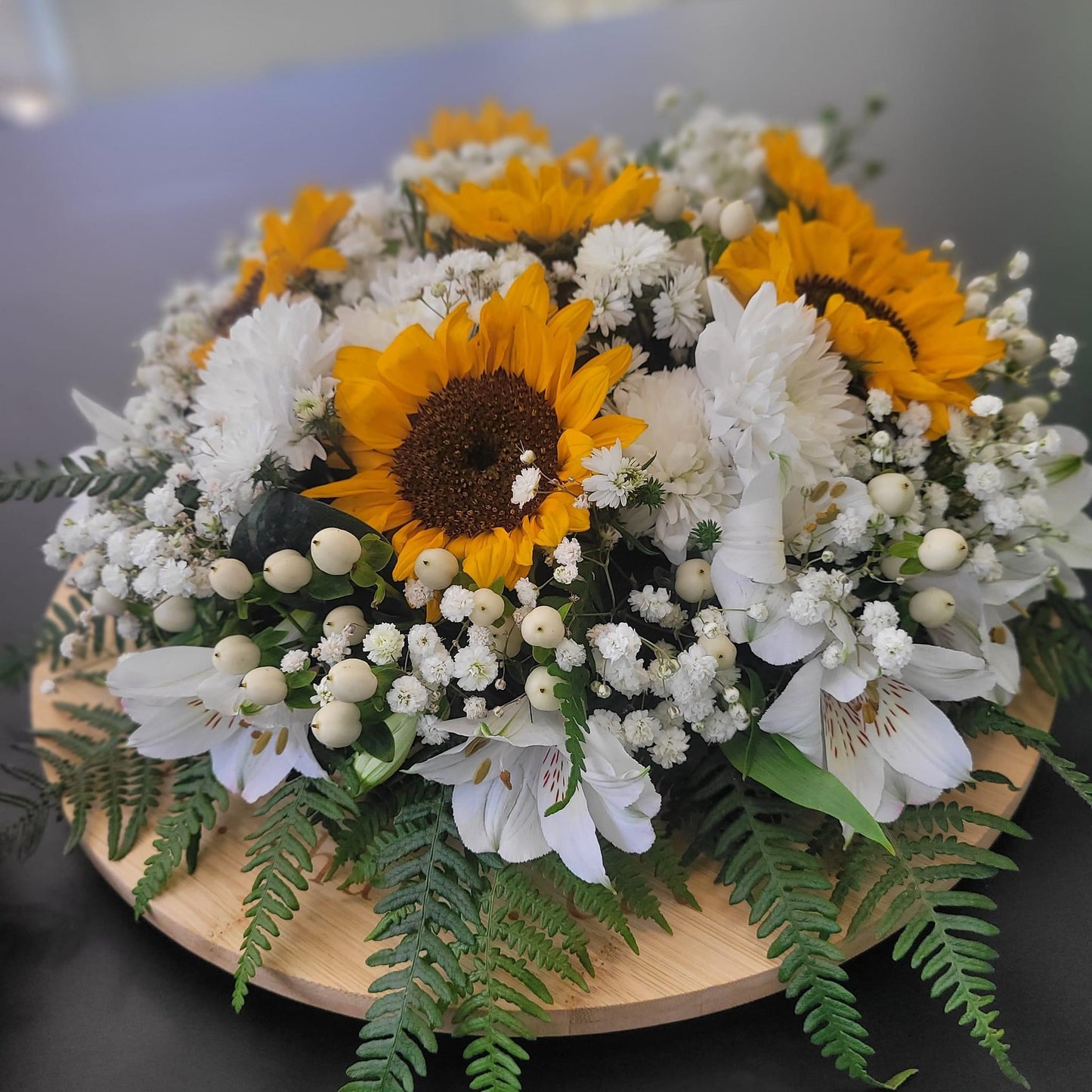 Loose Posy 12”