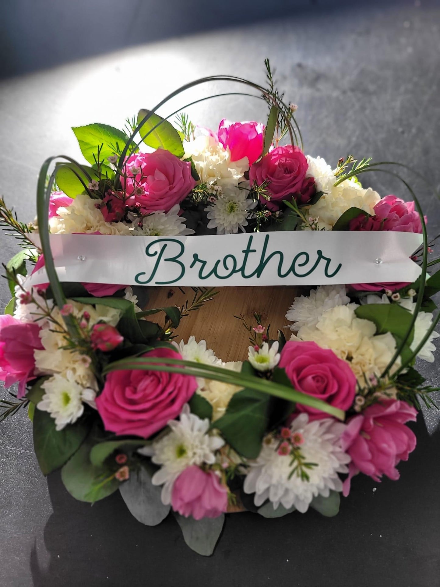 Loose Funeral Wreath 12”
