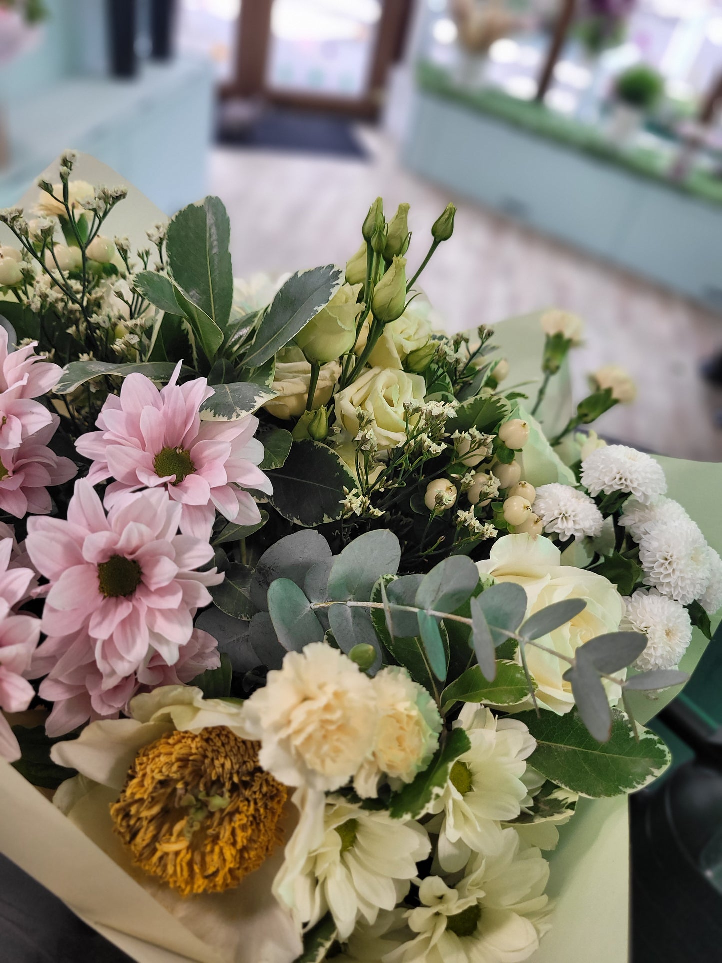 Florist choice Neutrals