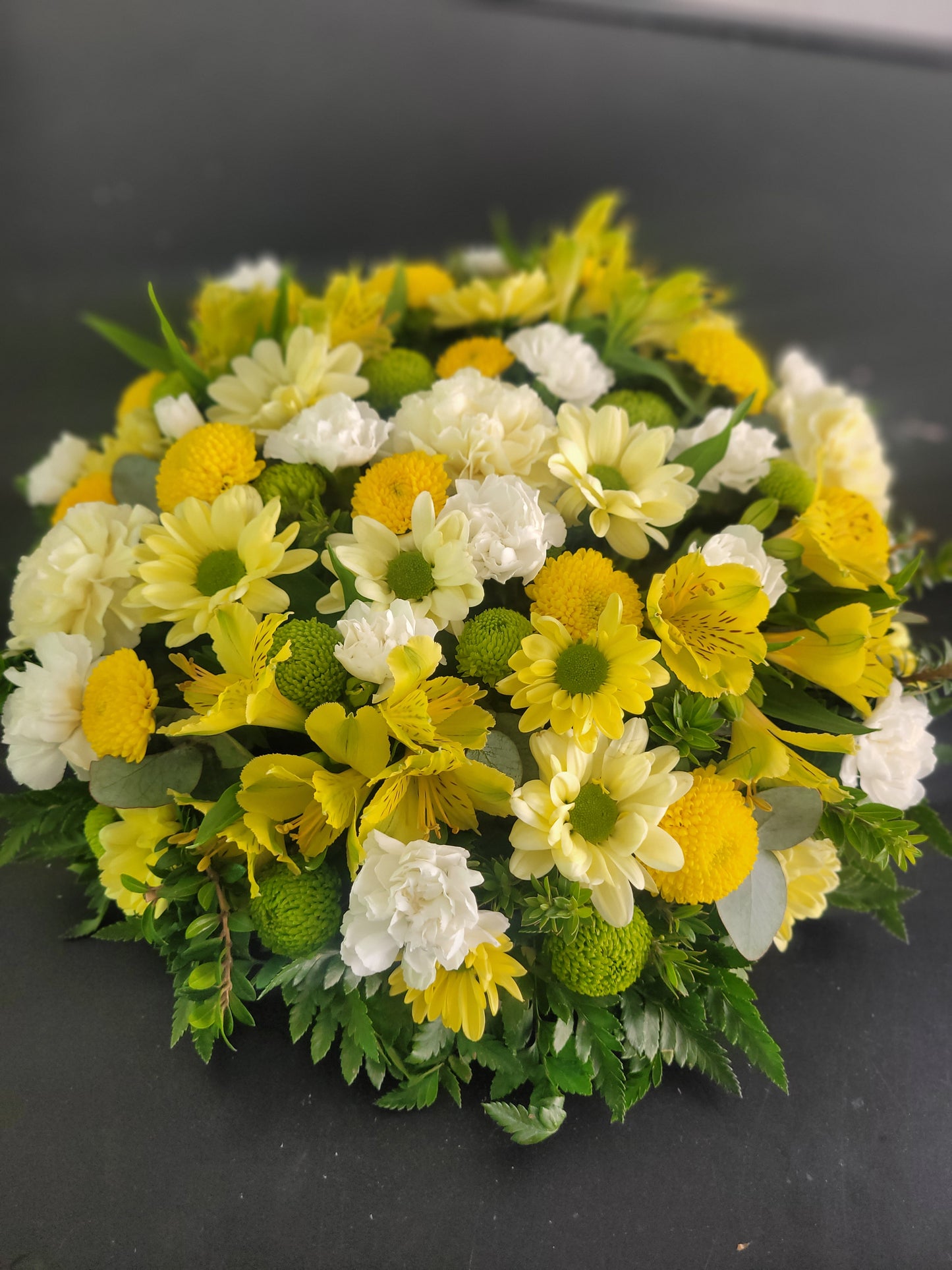 Loose Posy 12”