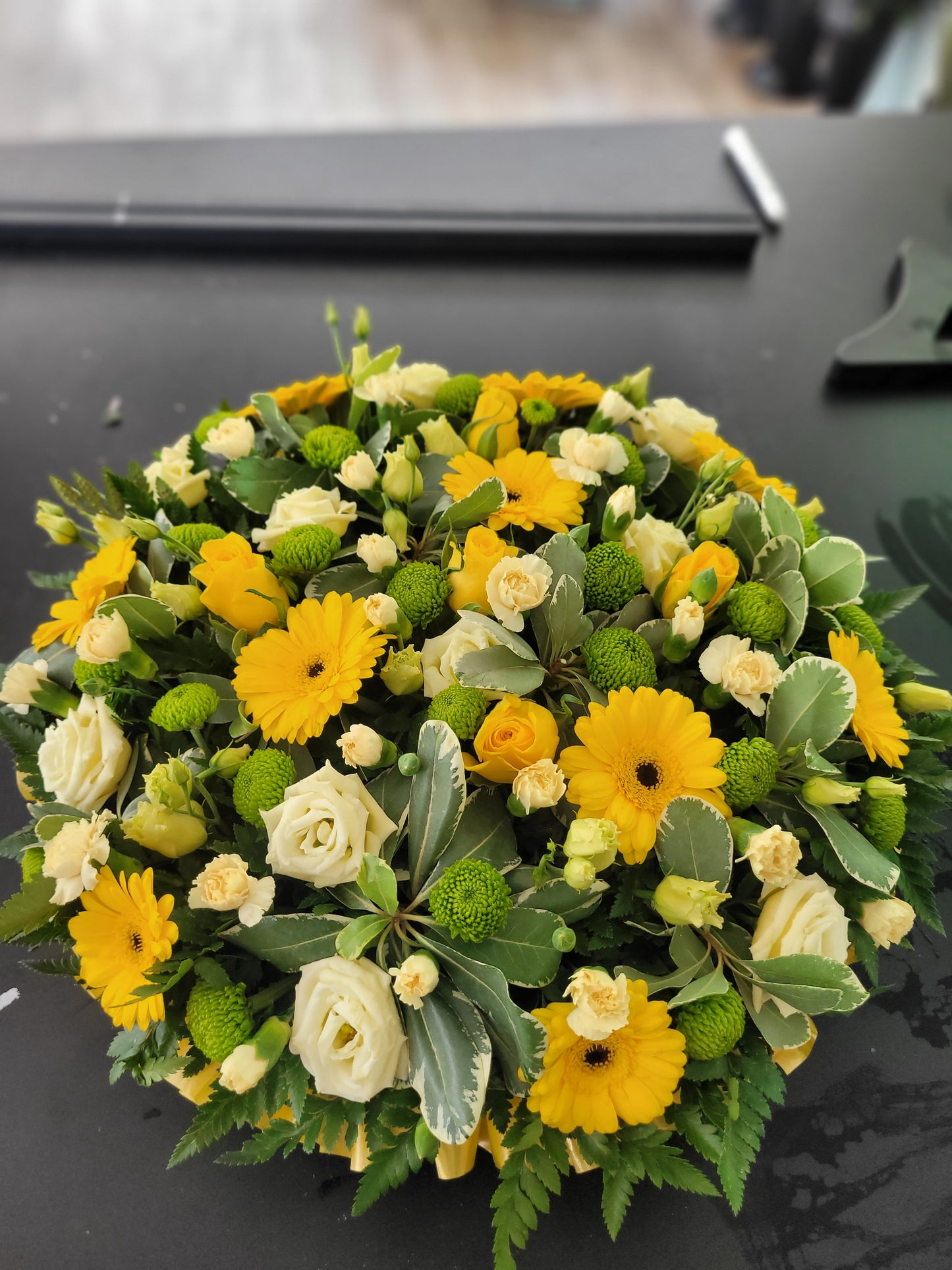 Loose Posy 12”