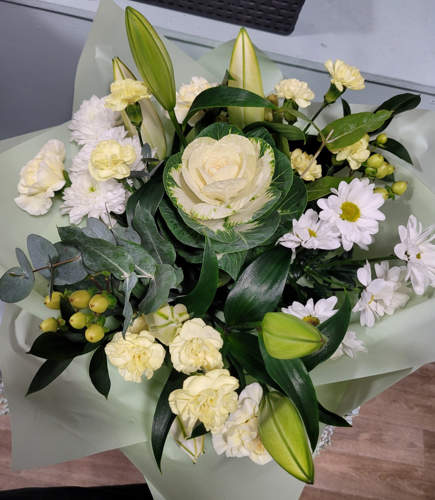 Florist Choice White- Large