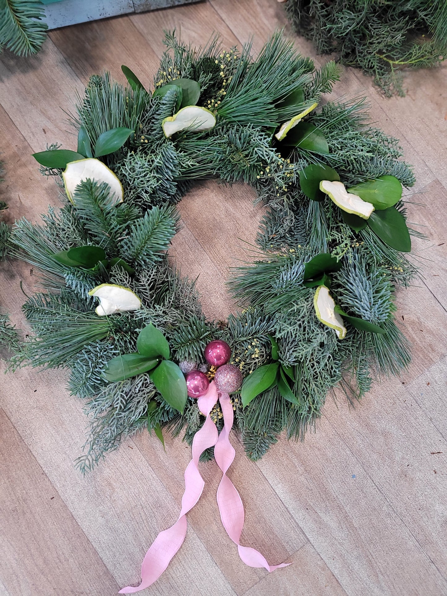 Medium Wreaths
