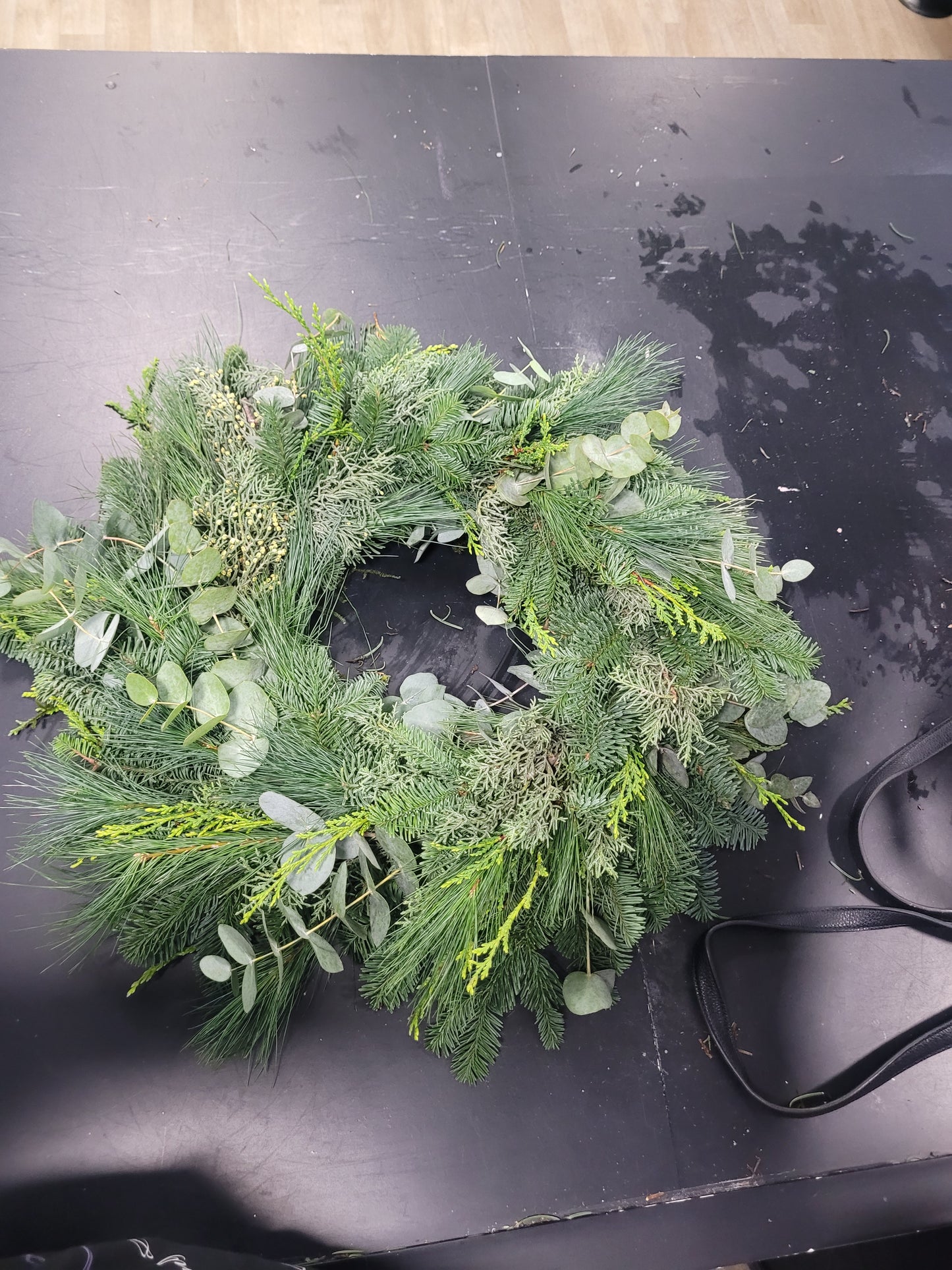 Medium Wreaths